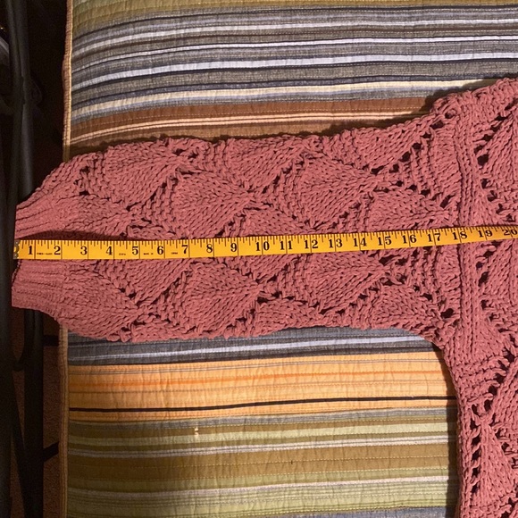 Plus Size Knit Long Sleeve Cardi - Picture 5 of 5